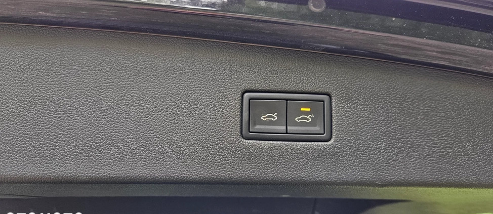 Volkswagen Tiguan Allspace cena 87500 przebieg: 172000, rok produkcji 2018 z Nowy Tomyśl małe 232